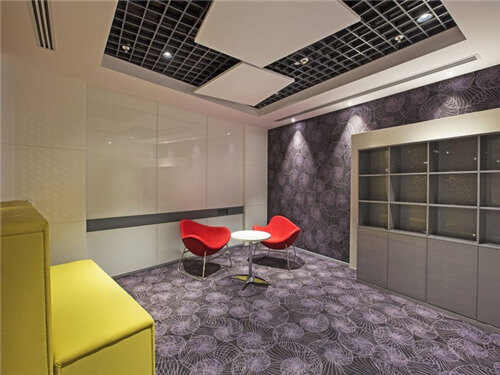 商務辦公室洽談區家具布置